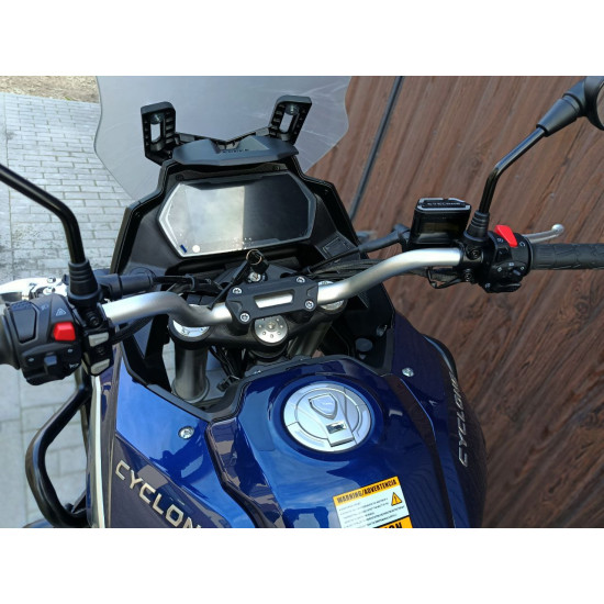 Мотоцикл CYCLONE RX600