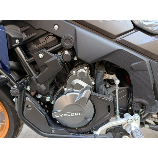 Мотоцикл CYCLONE RX600
