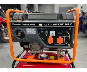 Бензиновий генератор GG2800 AVR