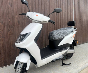 Електроскутер YADEA T2