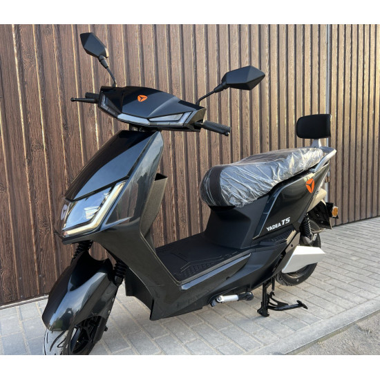 ЕЛЕКТРОСКУТЕР YADEA T5