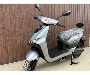 Електроскутер YADEA T9