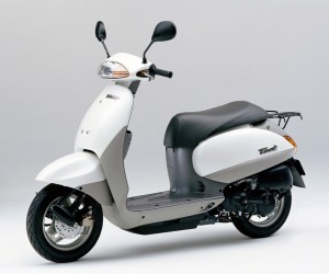 Скутер Honda Tact AF51