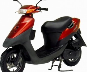 Скутер Suzuki  LETS 2